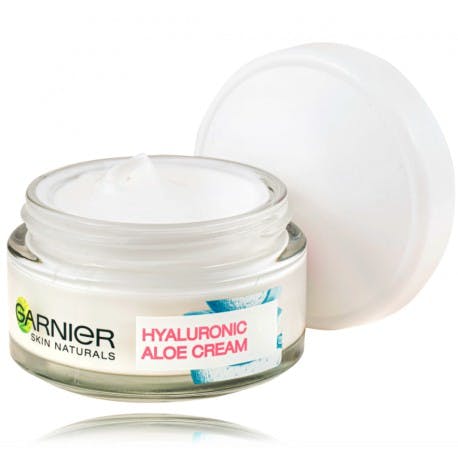 Garnier Skin Naturals Moisturizing Hyaluronic Aloe Cream Гіалуроновий алое-крем для сухої та чутливої шкіри обличчя