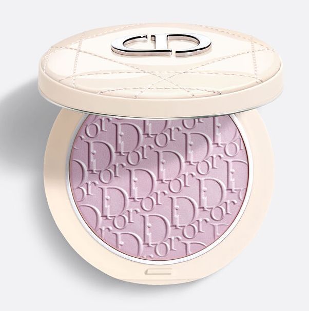 Трендові кольори в макіяжі 2025: Лавандовий Lilac та вершковий жовтий Butter yellow