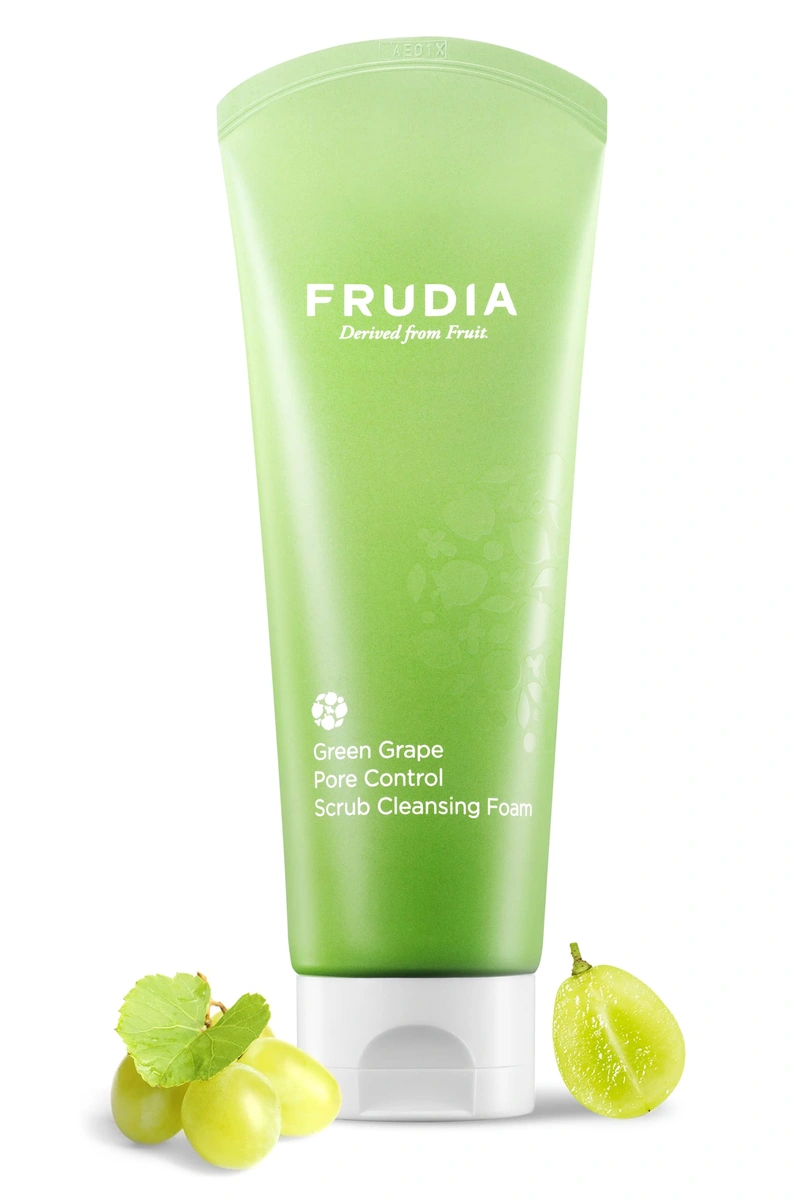 Frudia Pore Control Green Grape Scrub Cleansing Foam Себорегулювальна скраб-пінка для вмивання з виноградом